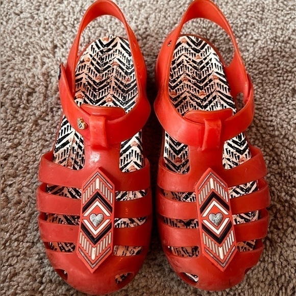 Crocs, Aztec design, size 12 - Picture 7 of 9